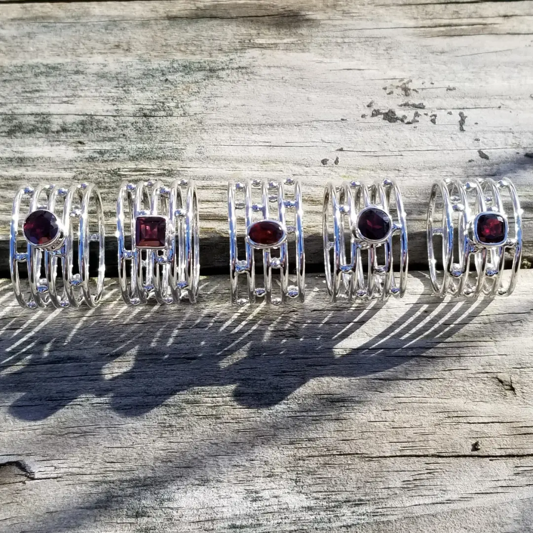 Lirick - Faceted Garnet Ring in Sterling Silver