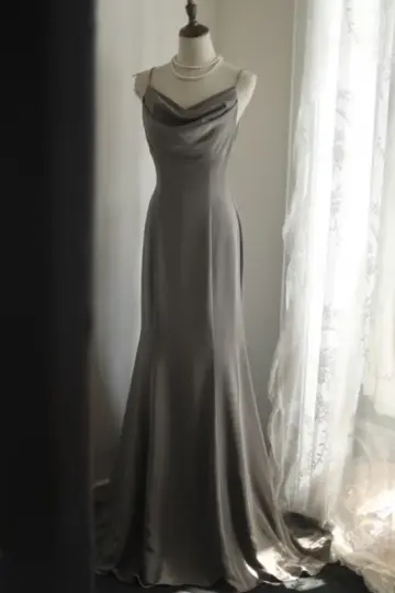Grey halter-neck, fitted waist, backless, sexy long ball gown R6832