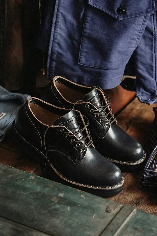 KATO x White's Oxford - Triple Black