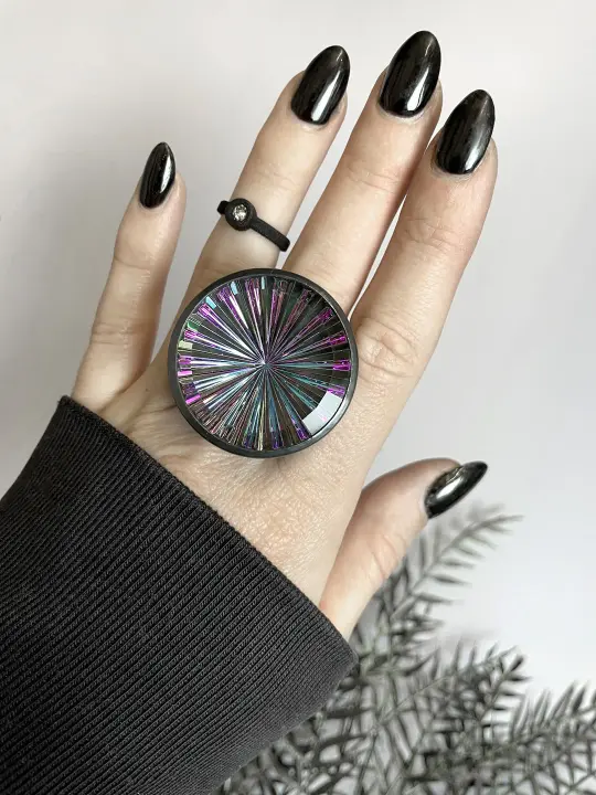 Antique Glass Statement Ring - Size 7
