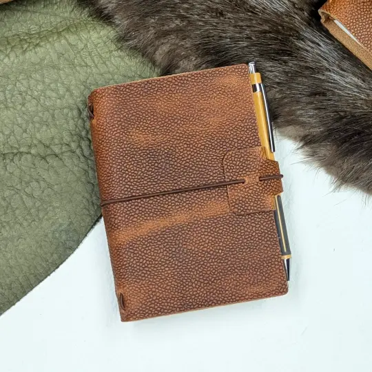 PASSPORT Traveller's Notebook | Gridiron Grit #3