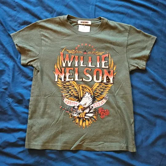 Willie Nelson Daydreamer t-shirt, size XS