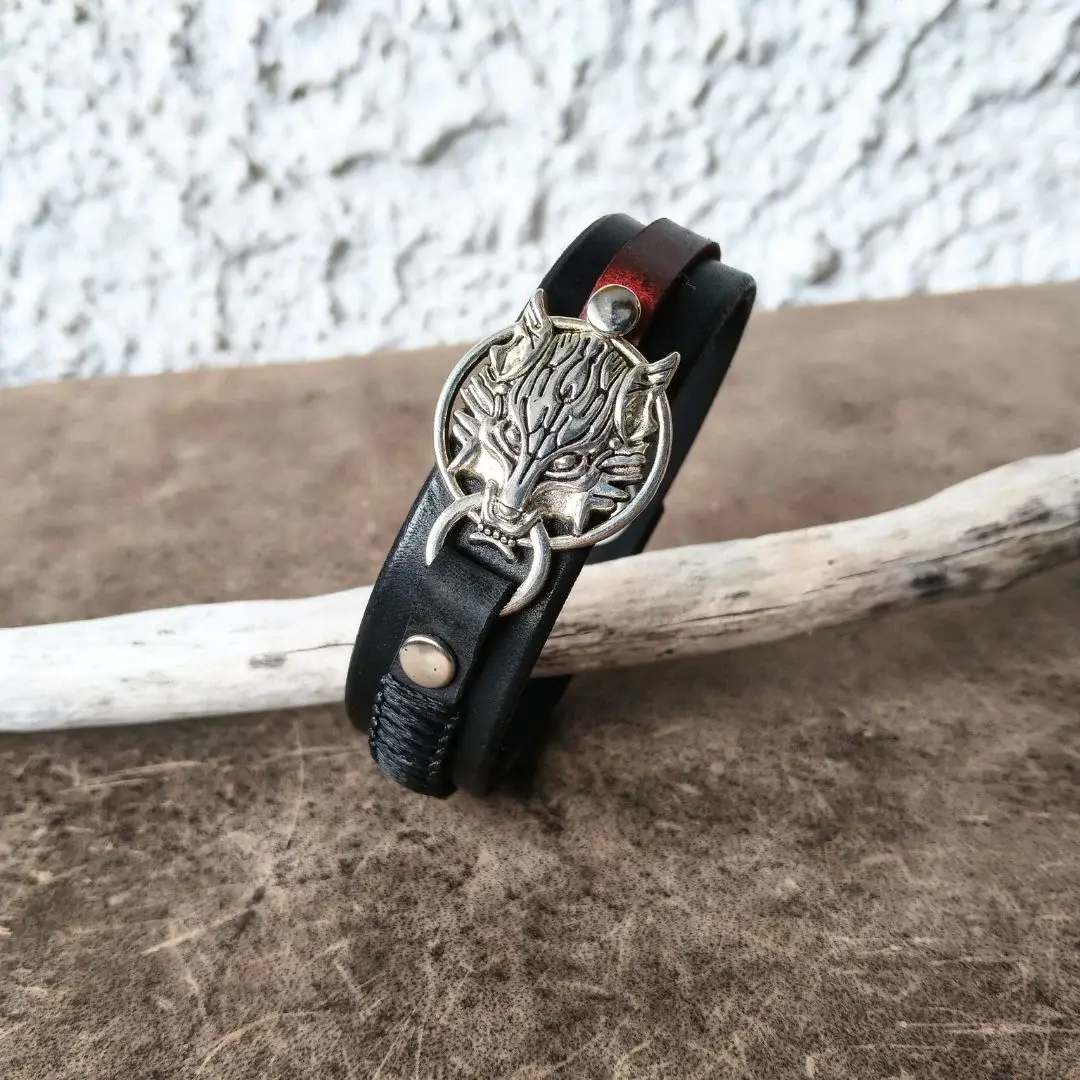 Black Leather Wolf Cuff Bracelet – Oxblood Red and Silver