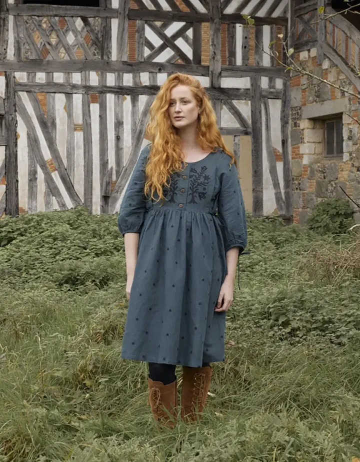 Robe 'Tara' brodée en lin manches 3/4 turquoise