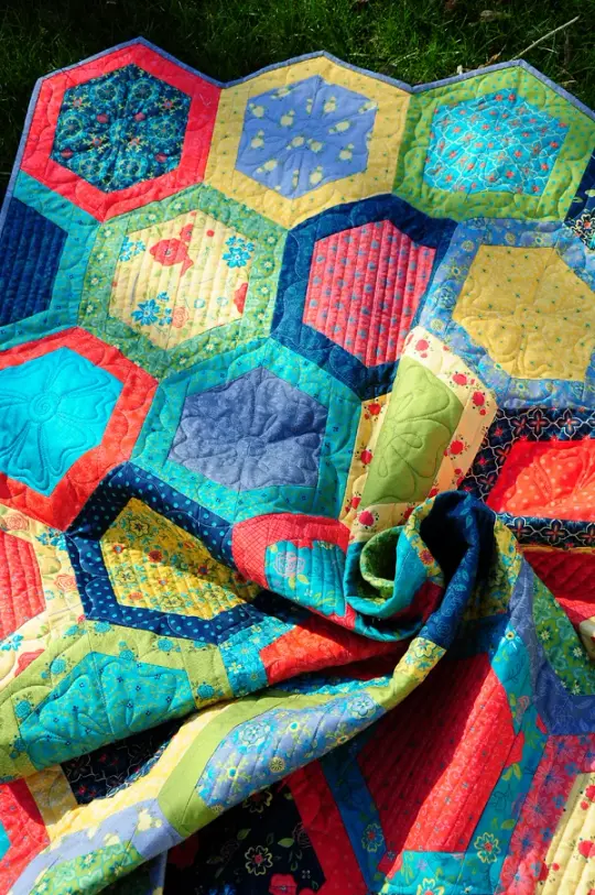 Honeycomb Quilt in Wildflower Boutique