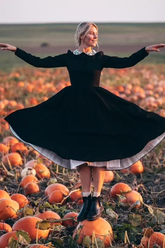 Classic Dress Long Sleeve with Embroidered Garden Collar