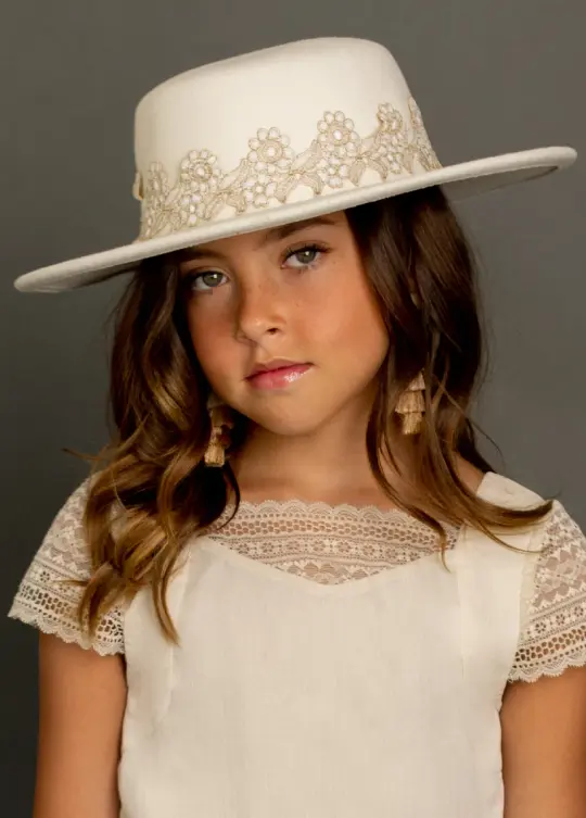 Hallie Hat in Cream