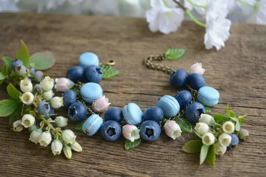 blueberry bracelet
