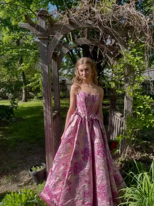 Refined Applique Women's Prom Gown Barbie Pink Waist Fitted Maxi Evening Dress Birthday Dress — Fall Outfit 2026 New  RS3266