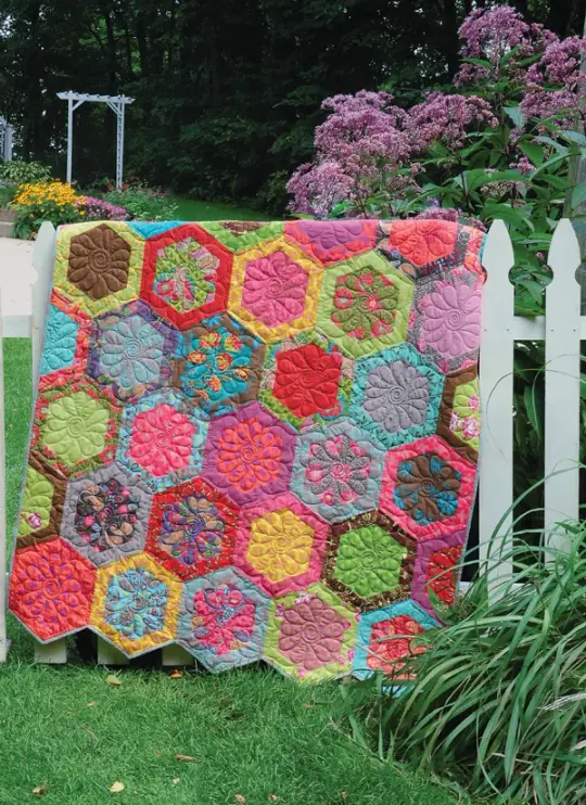 Honeycomb Quilt in Assorted Anna Maria Horner prints