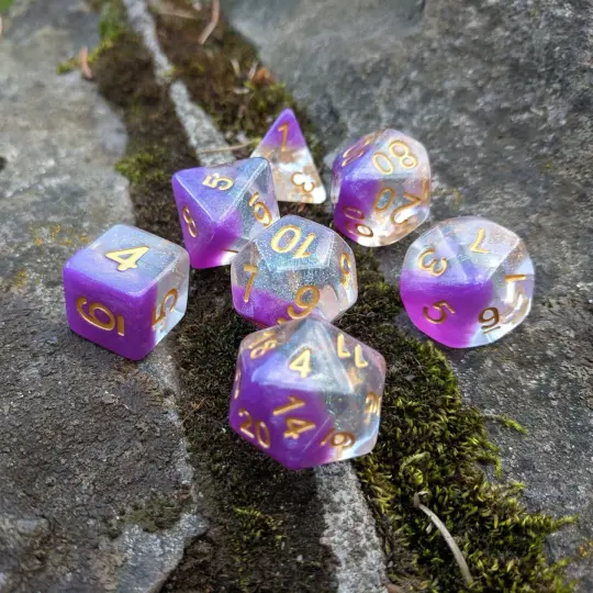 Violet Sunset Dice Set – 7-Piece Translucent Micro Shimmer Purple Pearly Bottom