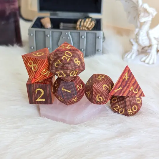 Red and Brown Stripe Wood Dice Set – 7-Piece Layered Wooden DnD Dice | Fennek & Finch