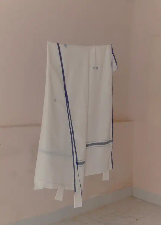 Curtain 01