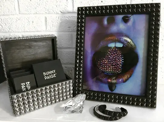 Heavy Metal | Studded Frame