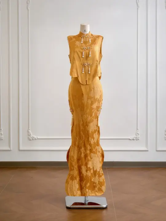 Gold sleeveless fitted waist bodycon skirt suit for prom dress R8175