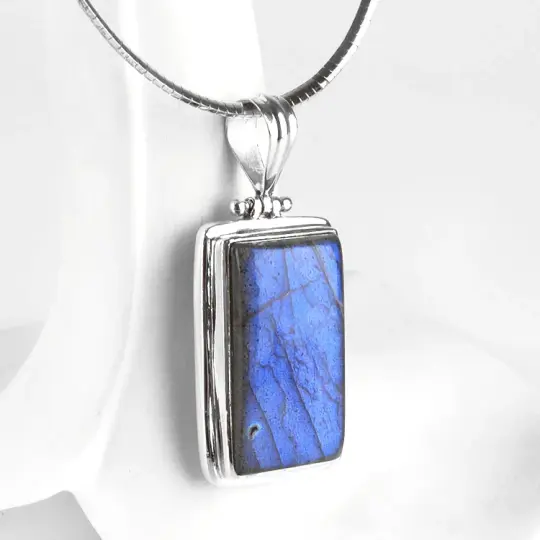 Labradorite Gemstone Pendant
