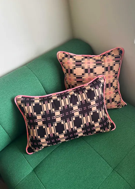 snuggle piped pillow | home | cinema