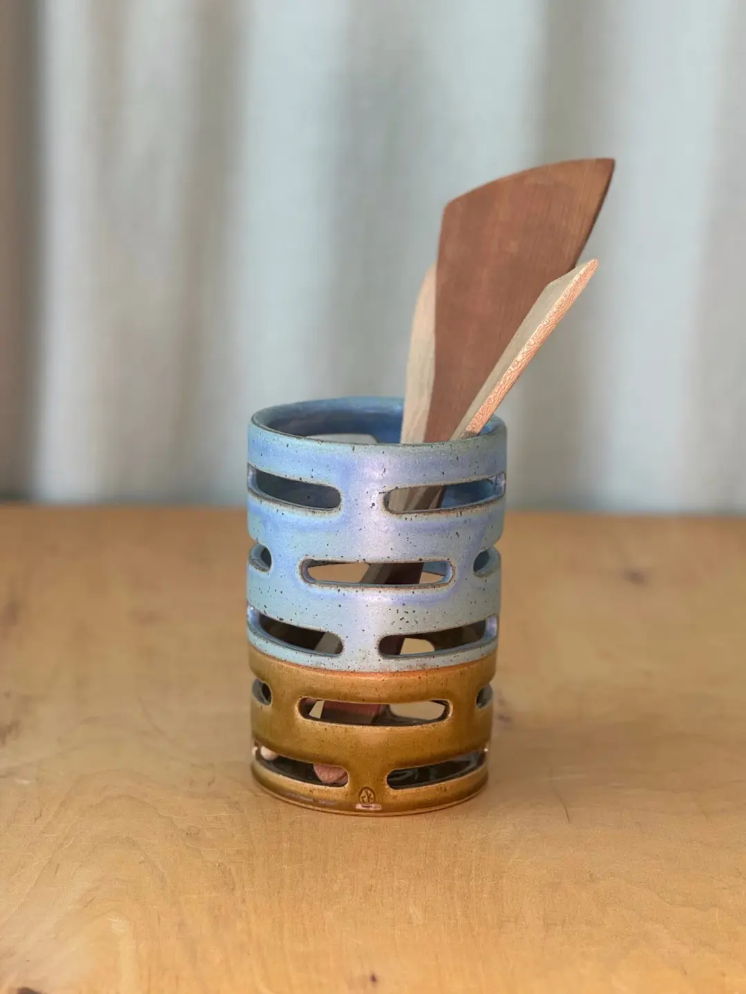 Utensil Crock - Denim Blue + Brown