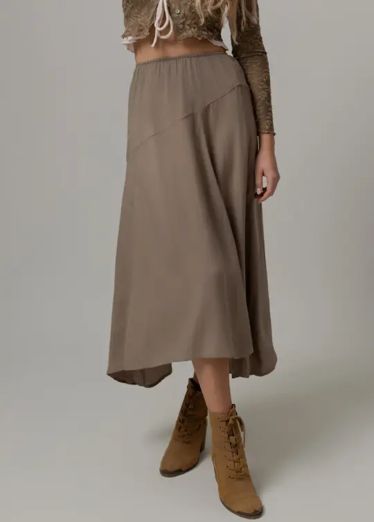 Apple Maxi Skirt in Khaki
