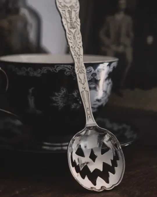Haunted Hallows Tea Spoon (Set of 2)