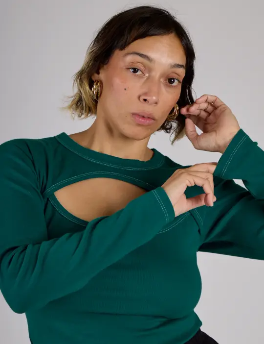 Porthole Long Sleeve Tee - Hunter Green