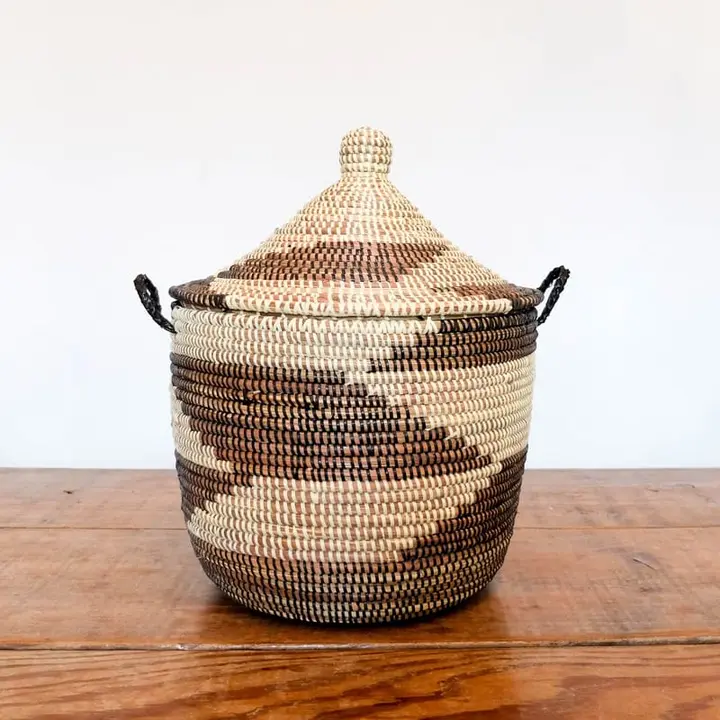 Medium Lidded Senegal Basket in Natural and Black