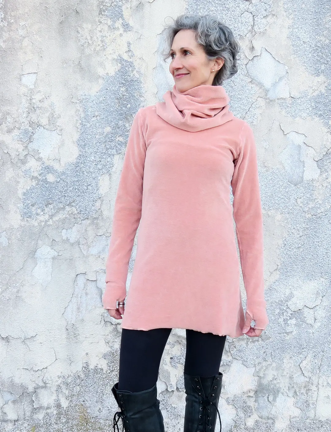 Chunky Cowl Simplicity VELOUR Tunic