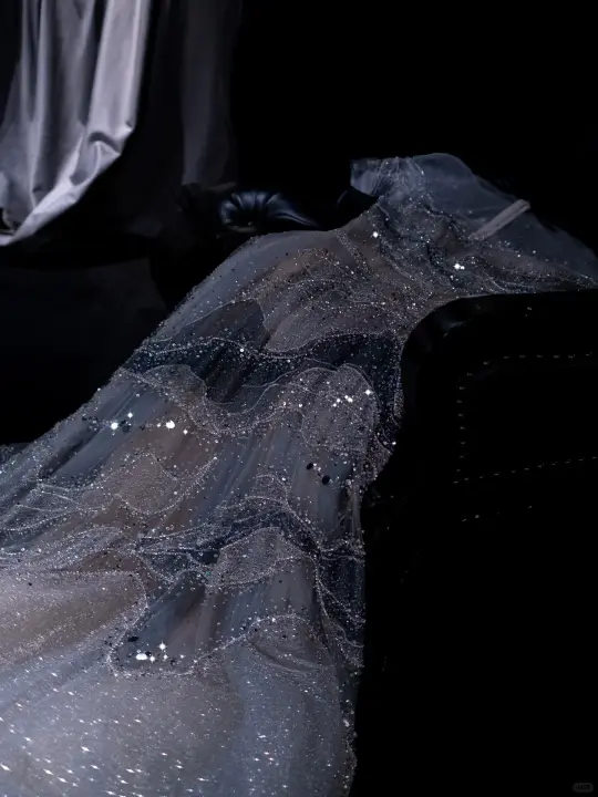 Light blue round neck fitted waist long elegant ball gown R8822