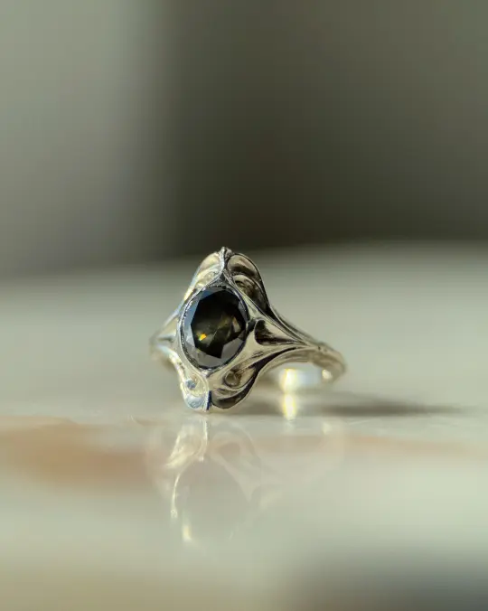 Navis // 14kw Gold + 1.85ct Diamond // 6