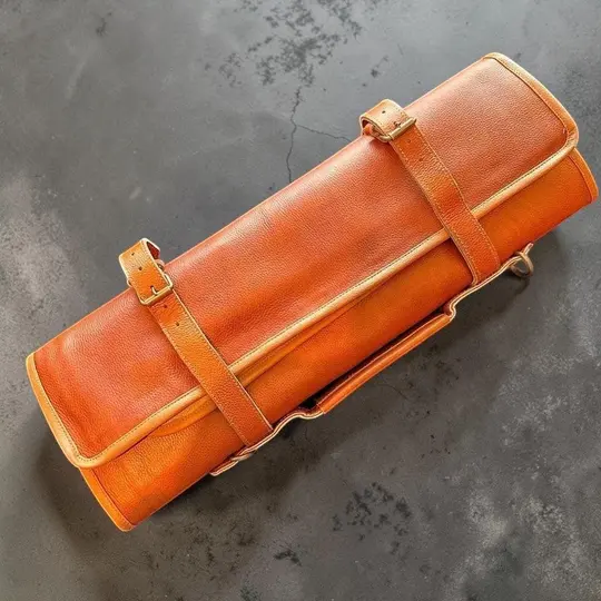 Tokushu Knife Premium Leather Japanese Knife Roll- Red/Brown