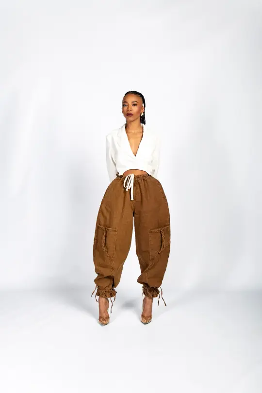 Reign Joggers in Tan
