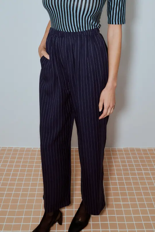 Woven Tencel Stripe Lazy Pants Navy