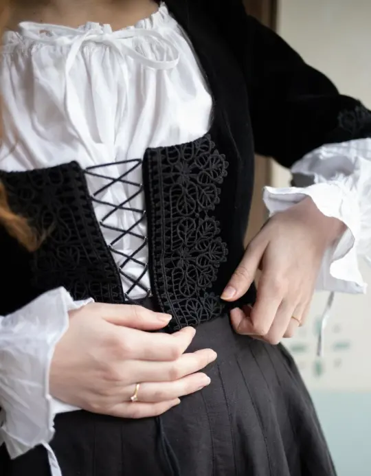 Corset 'Daria' en velours avec manches noir