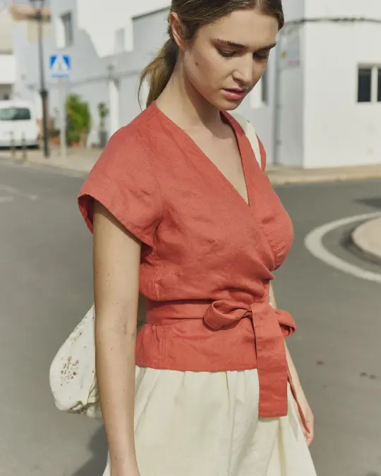 MADRID cropped linen wrap top