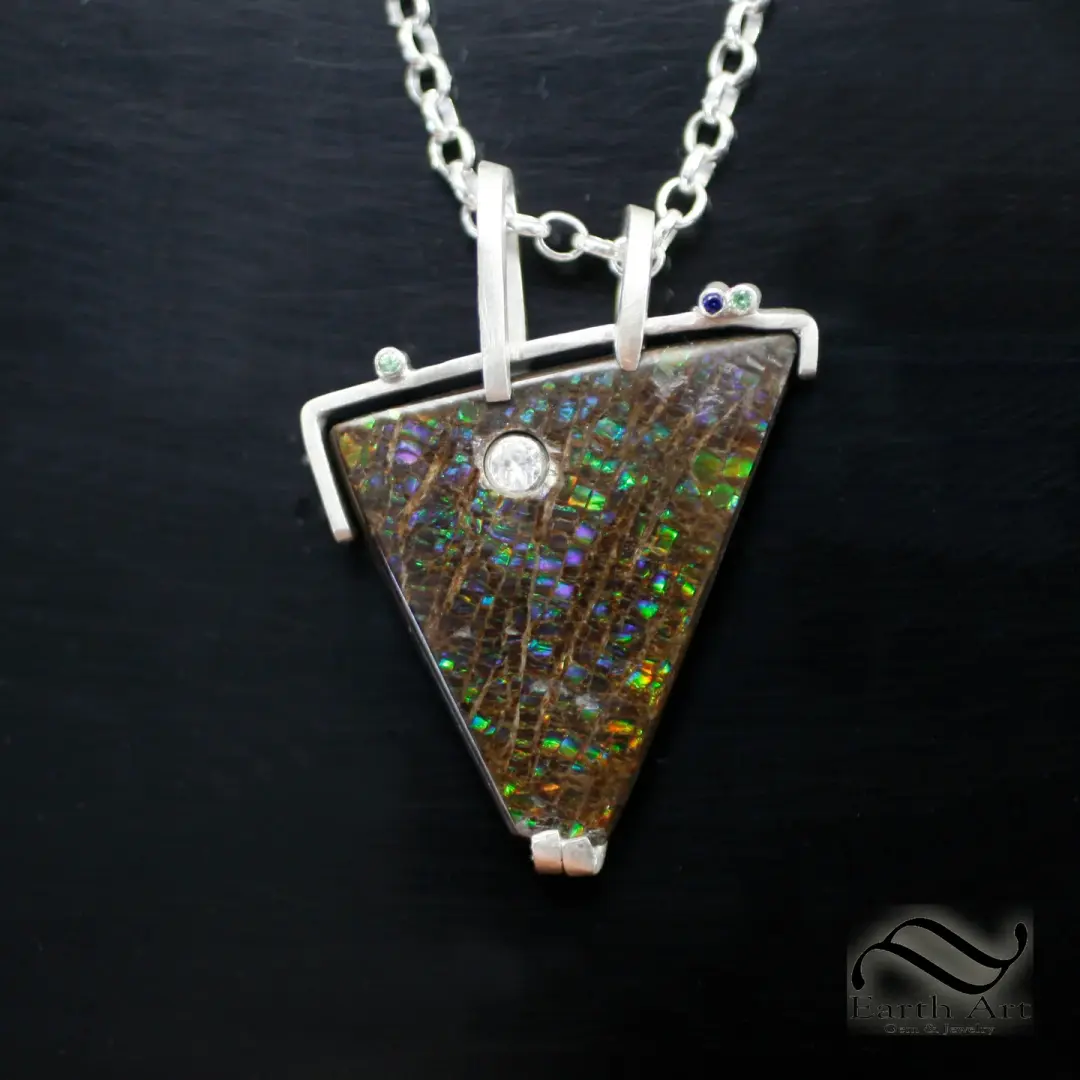 Modern Ammolite in Silver with diamond