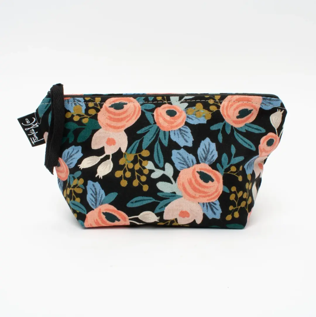 Tabor Cosmetic Bag in Dark Roses