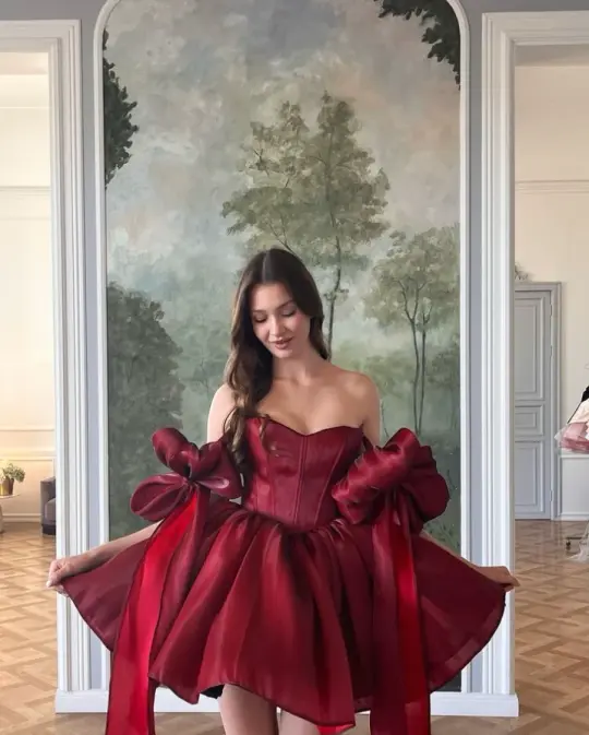 Charming Satin Silky Women's Homecoming Dress Burgundy Corset Short Prom Dress Birthday Dress RS2852