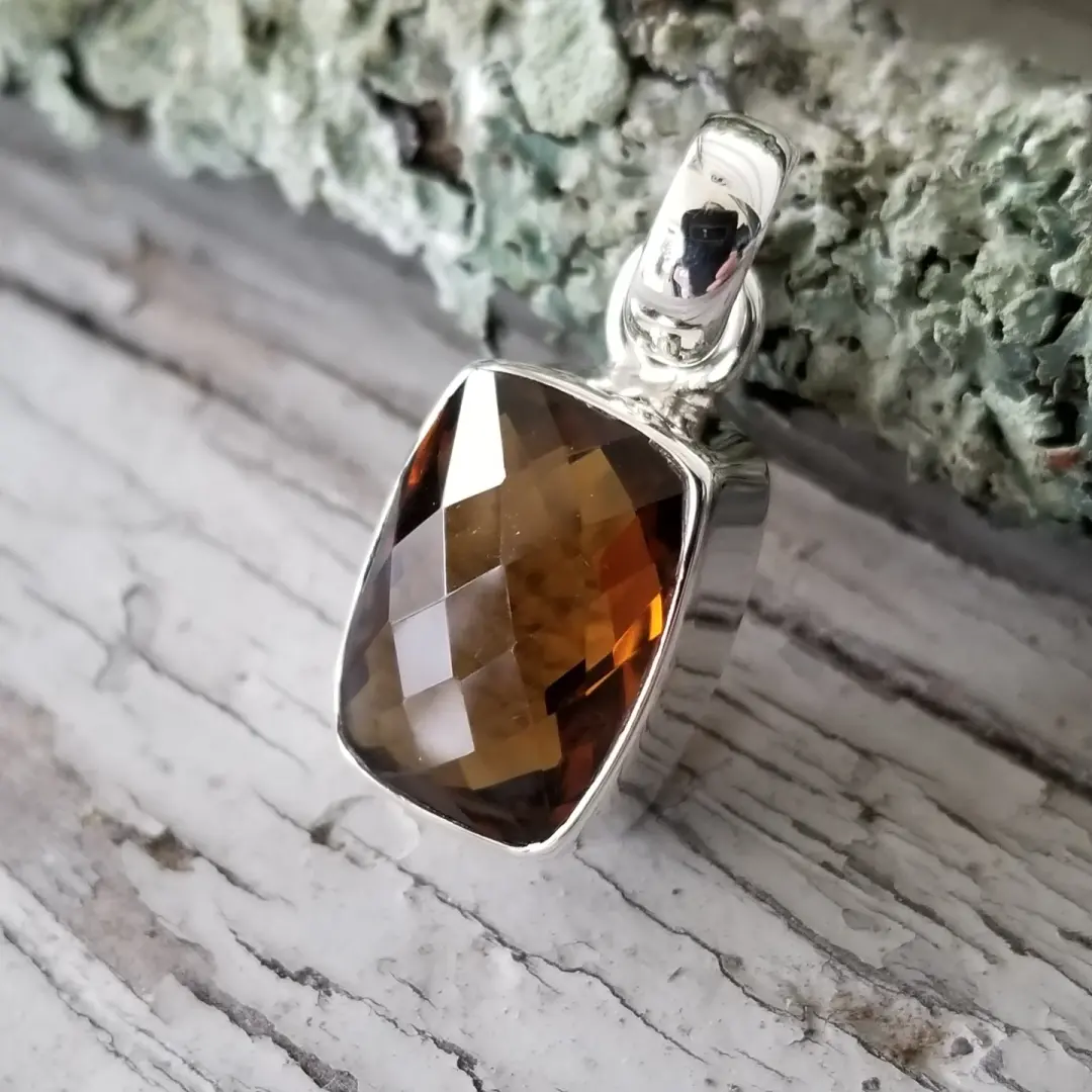 Dunkel - Hessonite Garnet Pendant in Sterling