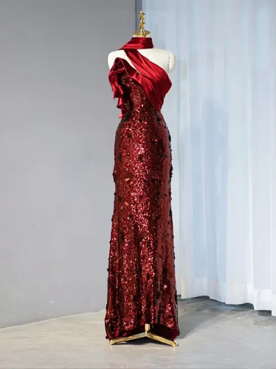 Red, stylishly designed, fitted, long ball gown/bridal dress with a high neckline and cinched waist R9017