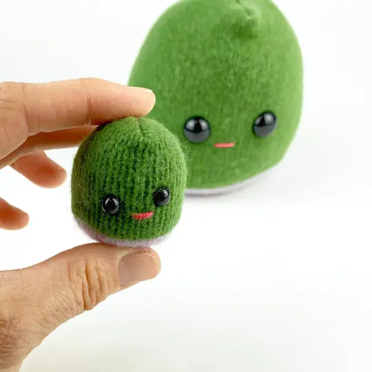 mama green and baby my friend monster™ plush nesting doll