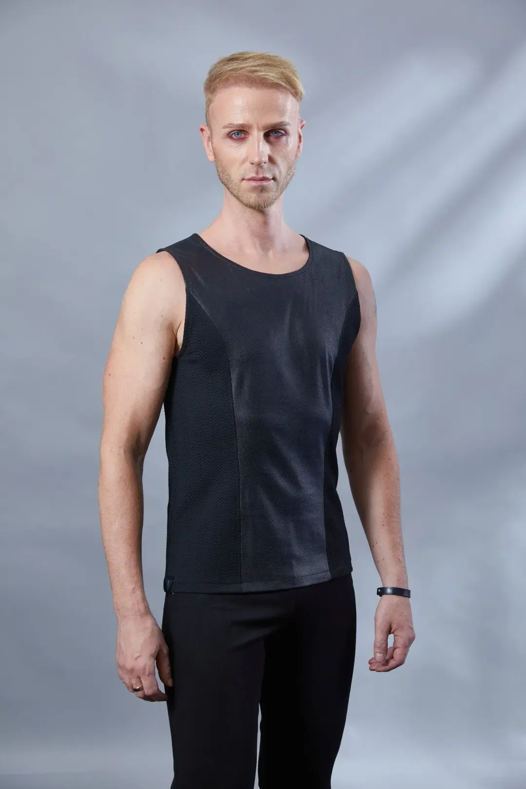 ST-L-9 Black faux leather sleeveless shirt