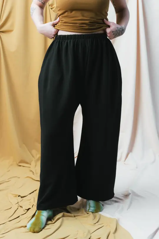 Zinat Pant in Licorice