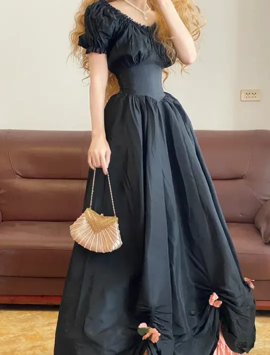 Black Square-neck Short-sleeve Waist-Cinched Long Ball Gown R7381