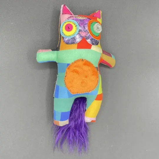 Taco Supreme - A Purrfectly Loveable Compact Cat