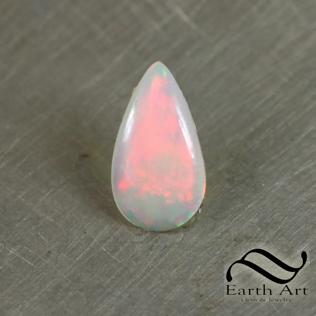 Semi Crystal Australian opal - 2.3 carats