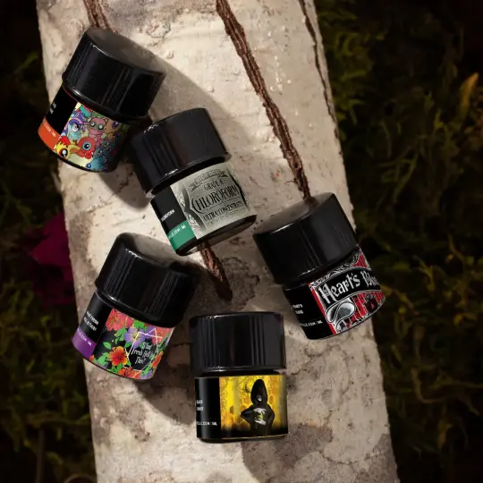 Set of five Challenging 1ml sample vials