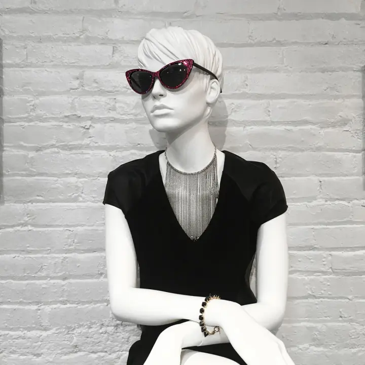 Deco Fringe Collar