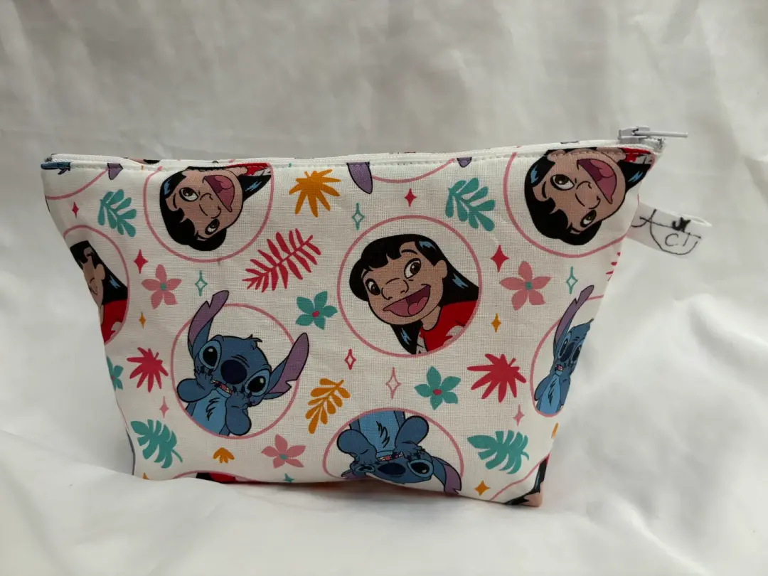 Mischievous Alien Zipper Pouch