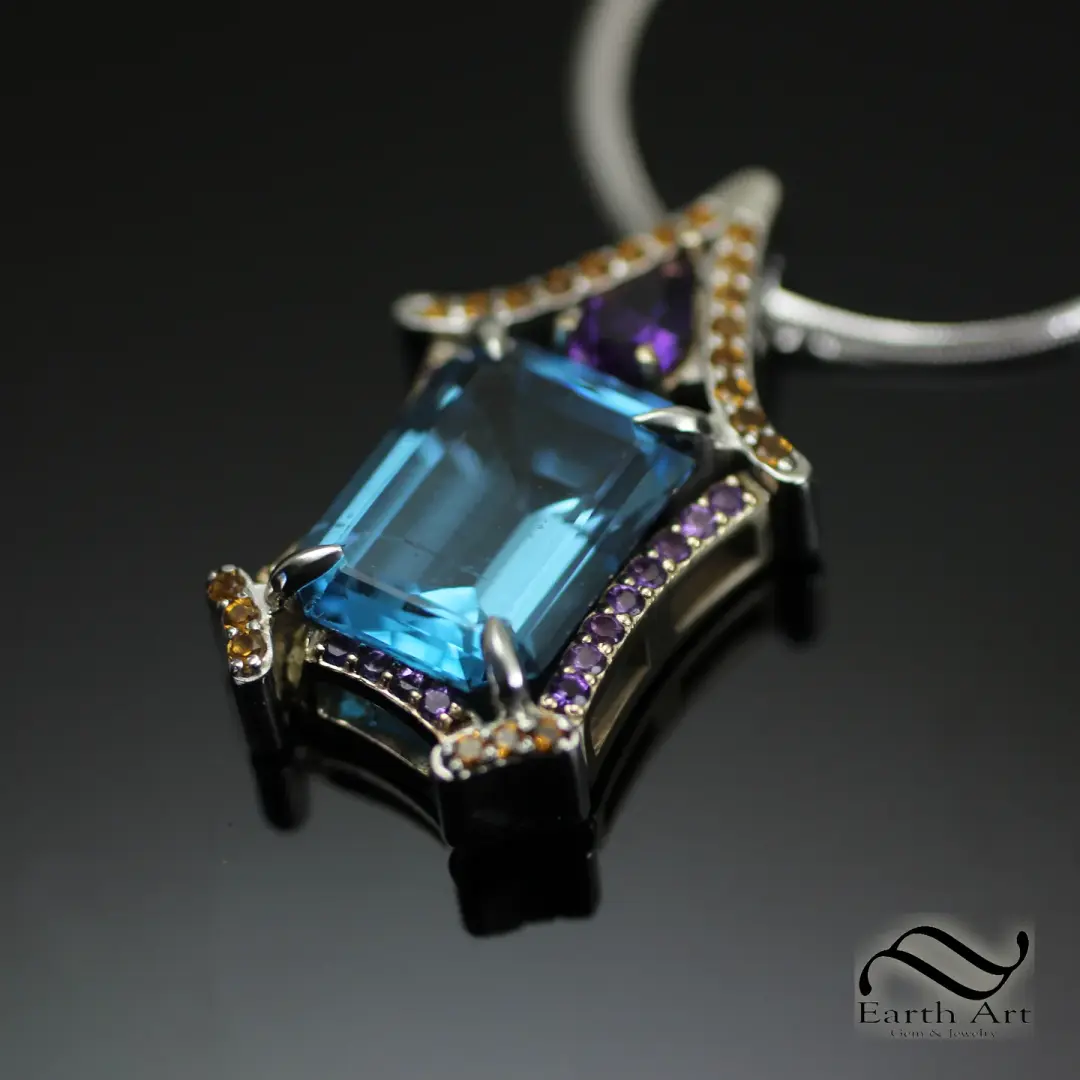 Topaz Pendant in Silver and Gold