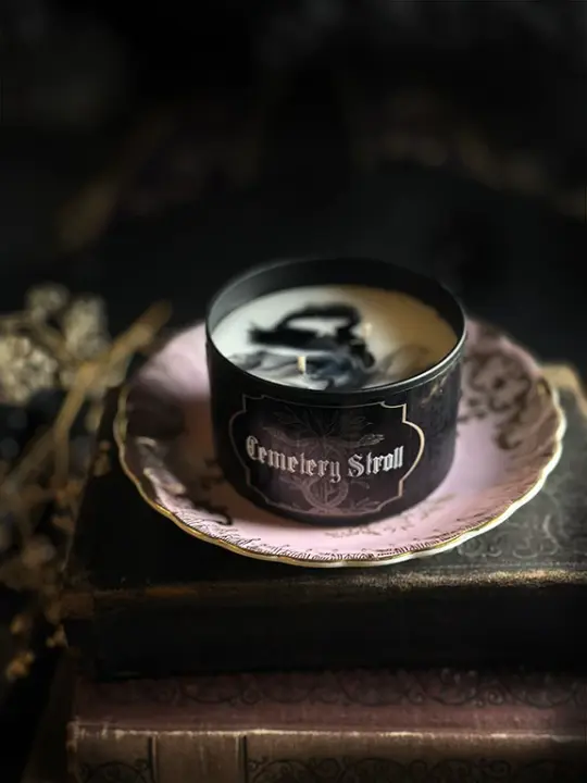 CEMETERY STROLL SOY CANDLE